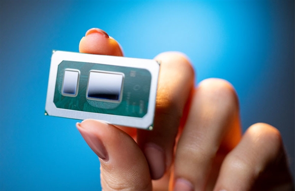 Intel为雅典娜笔记本开发均热板+石墨片散热技术 效能提升30%