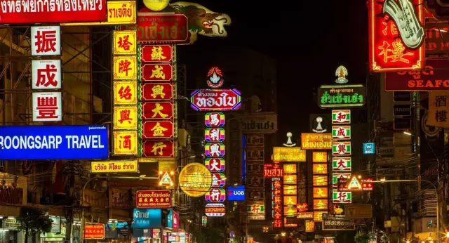 泰国曼谷华人街的夜景